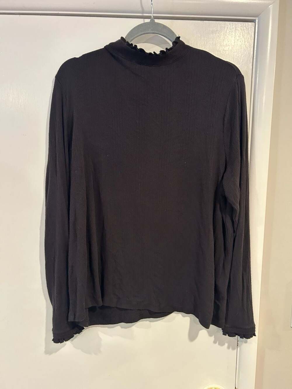 Elle Women's Black Long Sleeve Ribbed Mock Neck Top with Lettuce Edge Trim